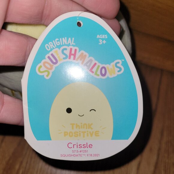 Squishmallows, Crissle the Lightbulb - Picture 2 of 4